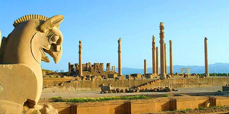 Persepolis-in-Shiraz Persepolis-in-Shiraz